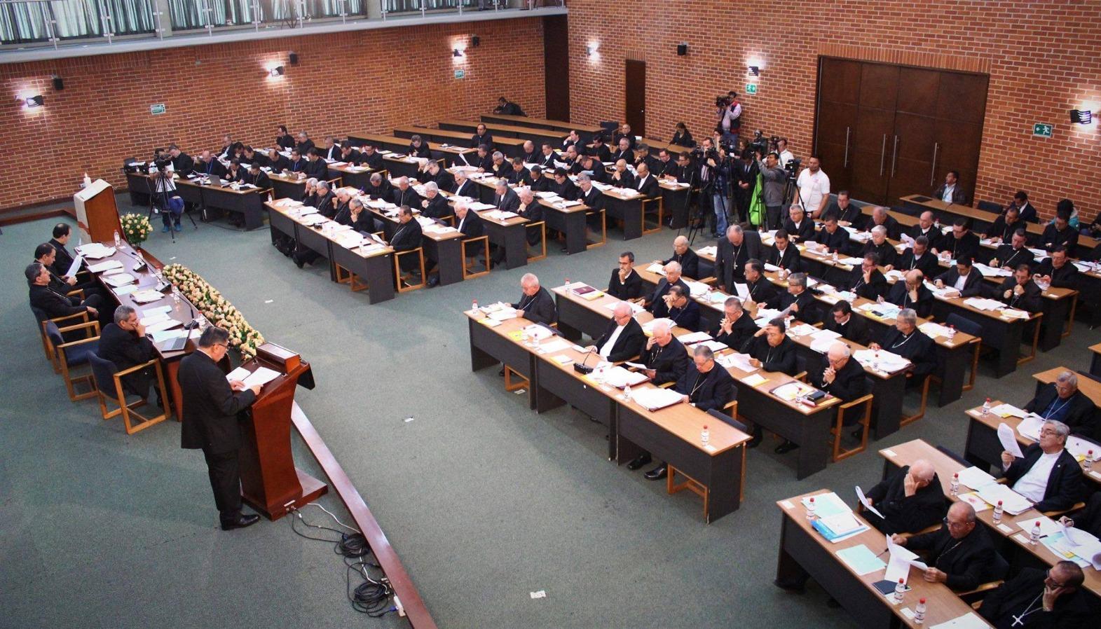 Foto referencia de reunión de la Conferencia Episcopal de Colombia