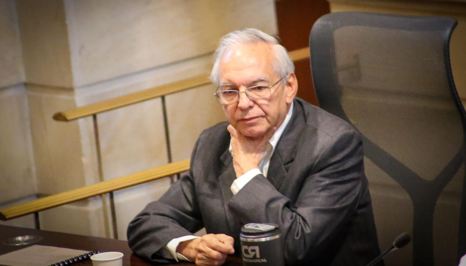 El ministro de Hacienda, Ricardo Bonilla, ayer en la comisión tercera de la Cámara