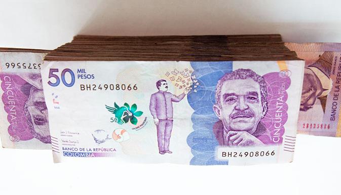 Recomienda hacer una reducción presupuestal para cumplir regla fiscal.