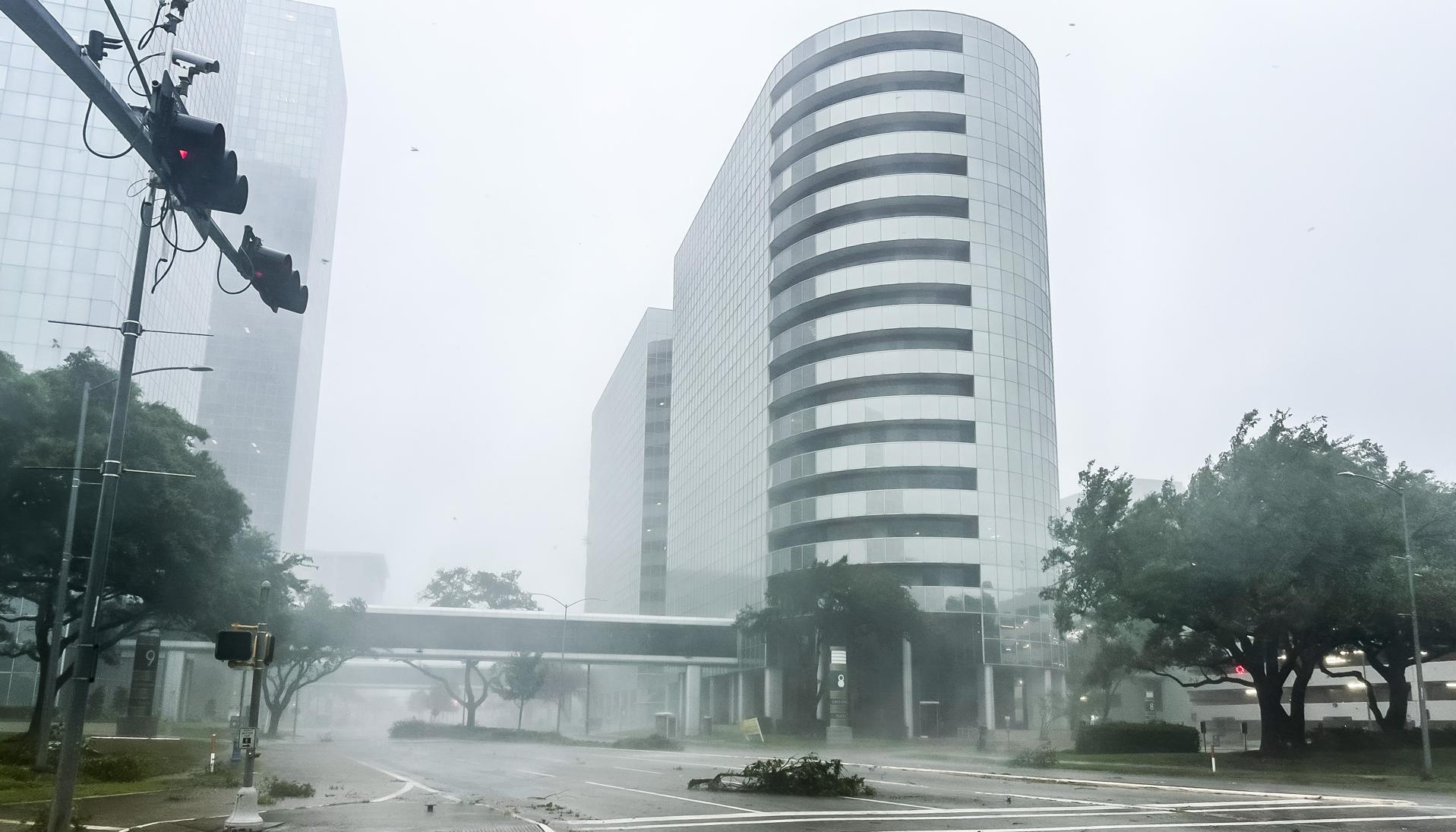 Paso del huracán en Houston.