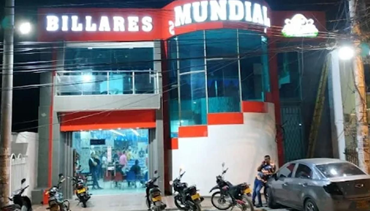 Billares Mundial, en el barrio Cruz de Mayo. 