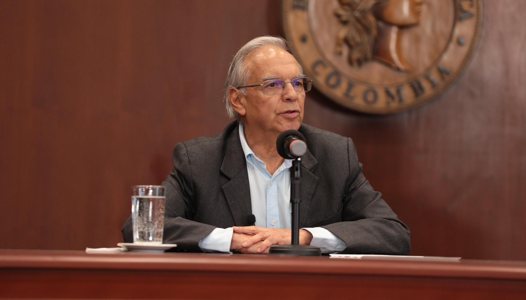 Ricardo Bonilla, ministro de Hacienda.