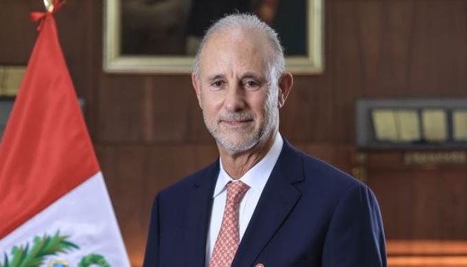  Canciller peruano, Javier González-Olaechea. 