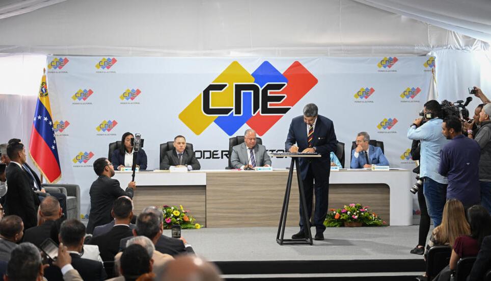 Nicolás Maduro también se presentará como candidato a las elecciones. 