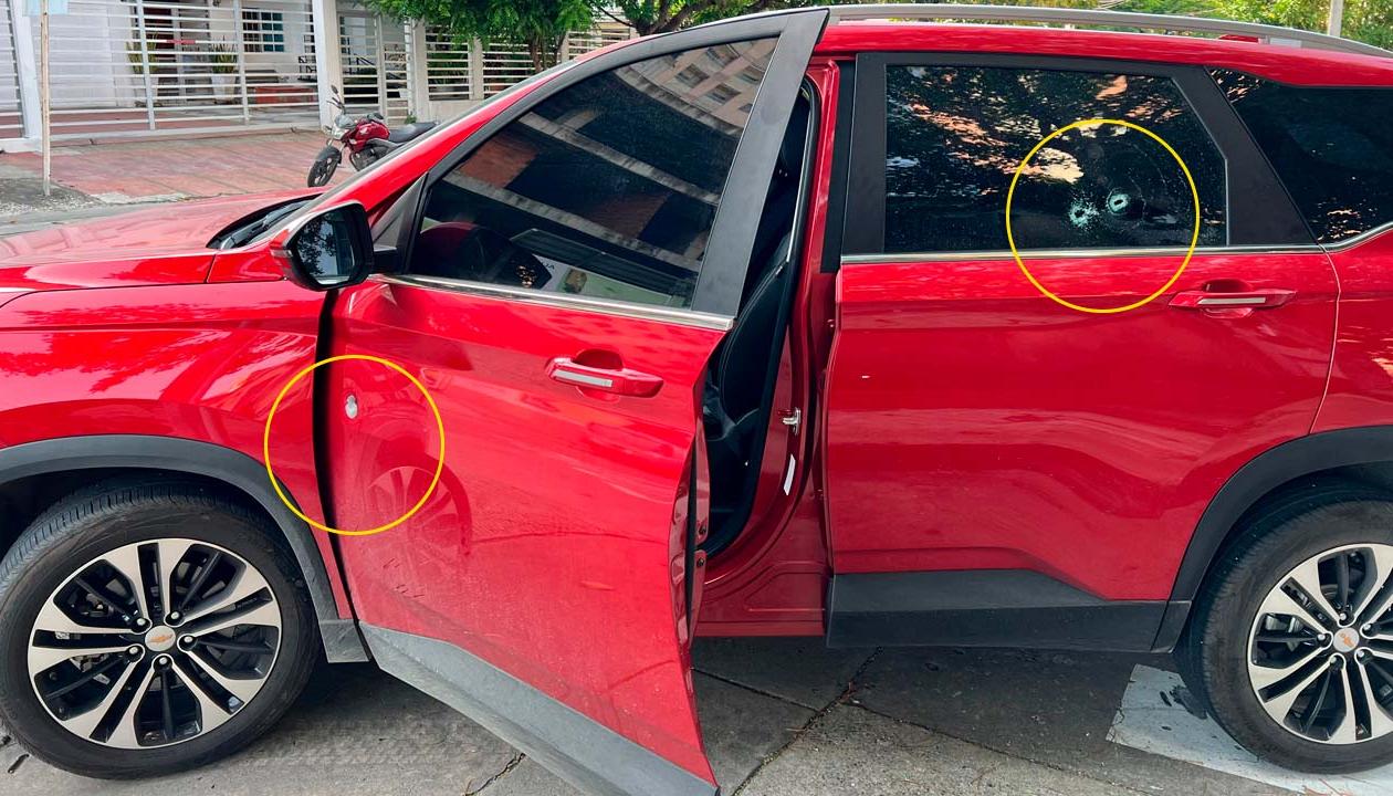  Así quedó la camioneta tras ser impactada.