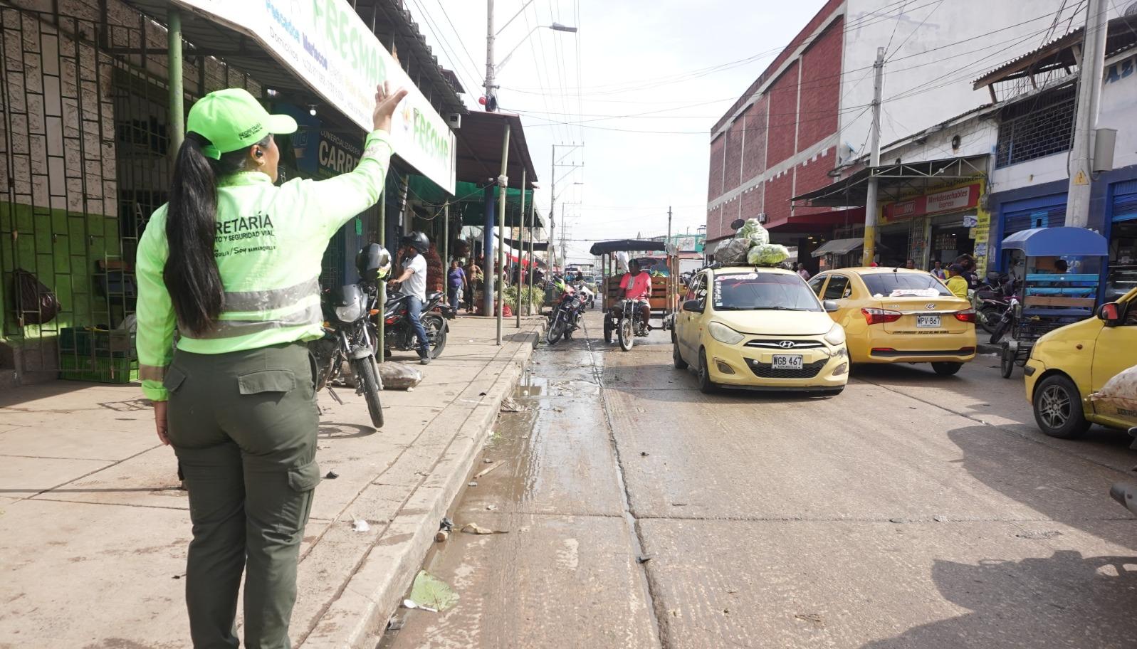 Movilidad en la Secretaría de Tránsito en el Gran Bazar.