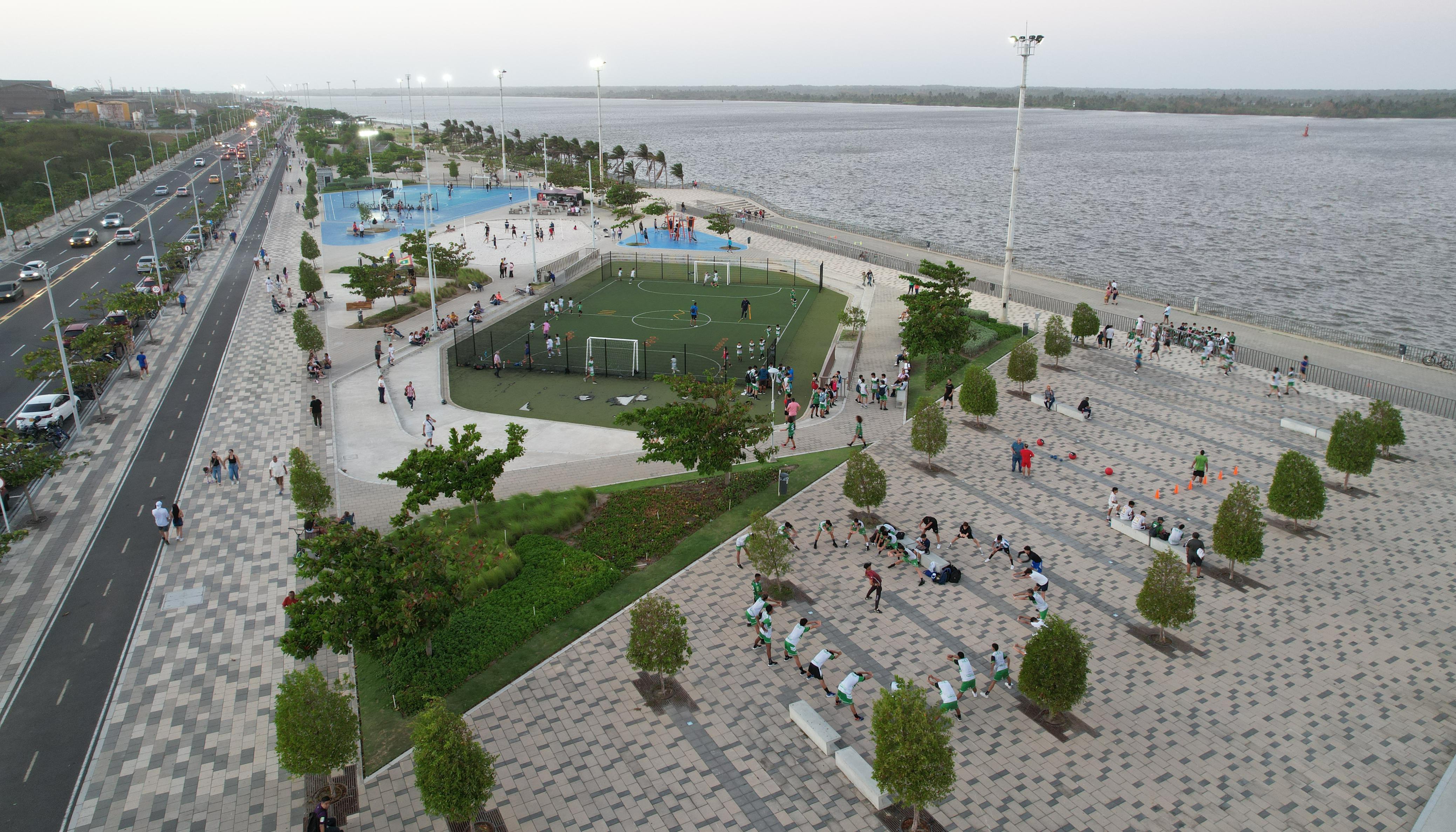 Gran Malecón del Río.
