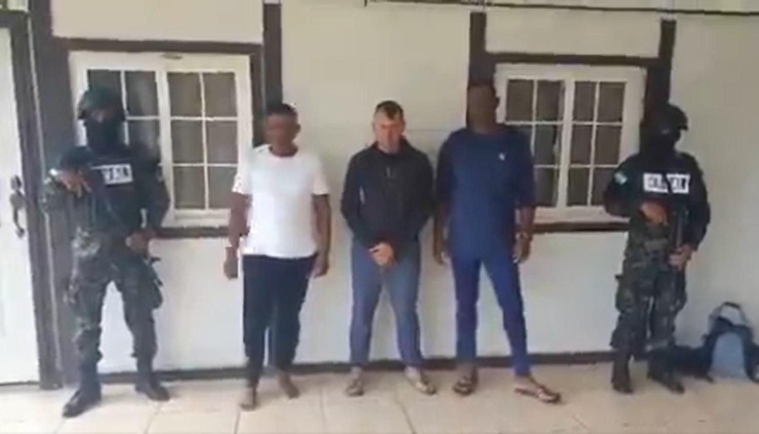 Los capturados.