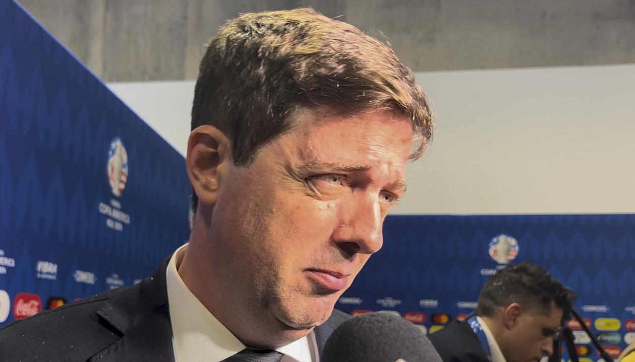 Ignacio Alonso, presidente de la Asociación Uruguaya de Fútbol.