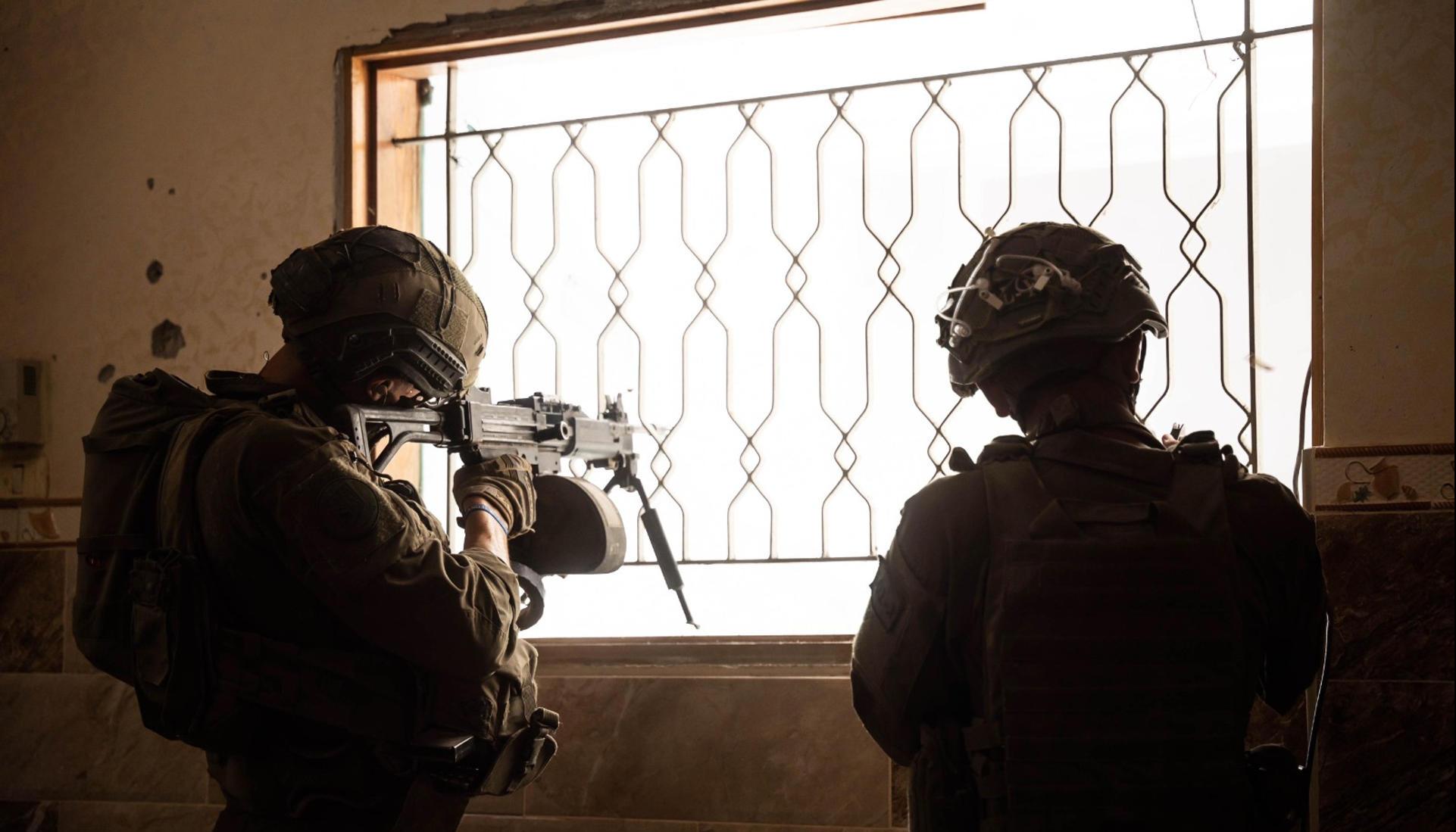 Operación del Ejército israelí en el centro de Gaza.