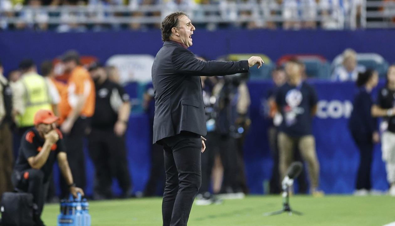 El técnico Néstor Lorenzo.