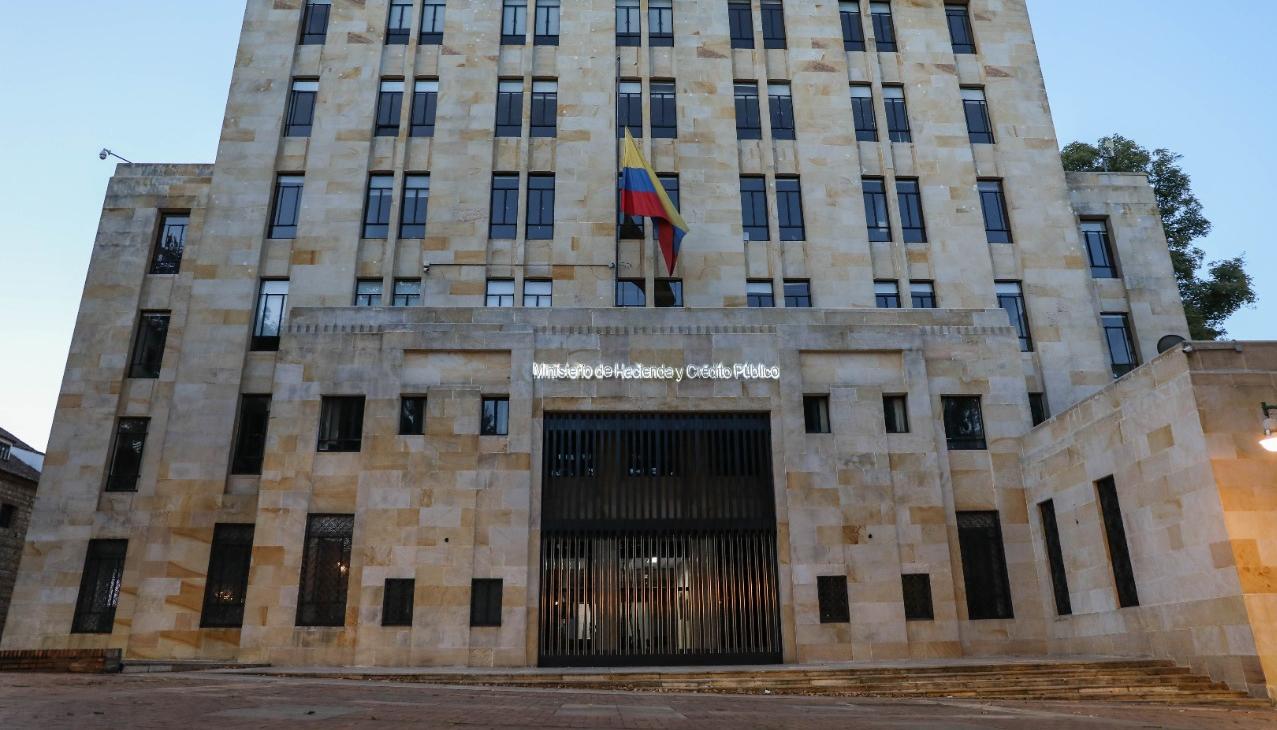 Ministerio de Hacienda. 