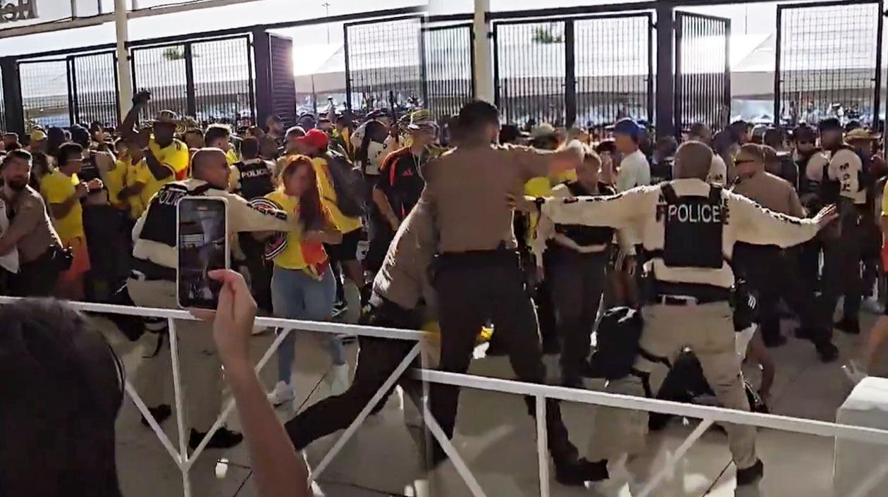 Incidentes en la previa.