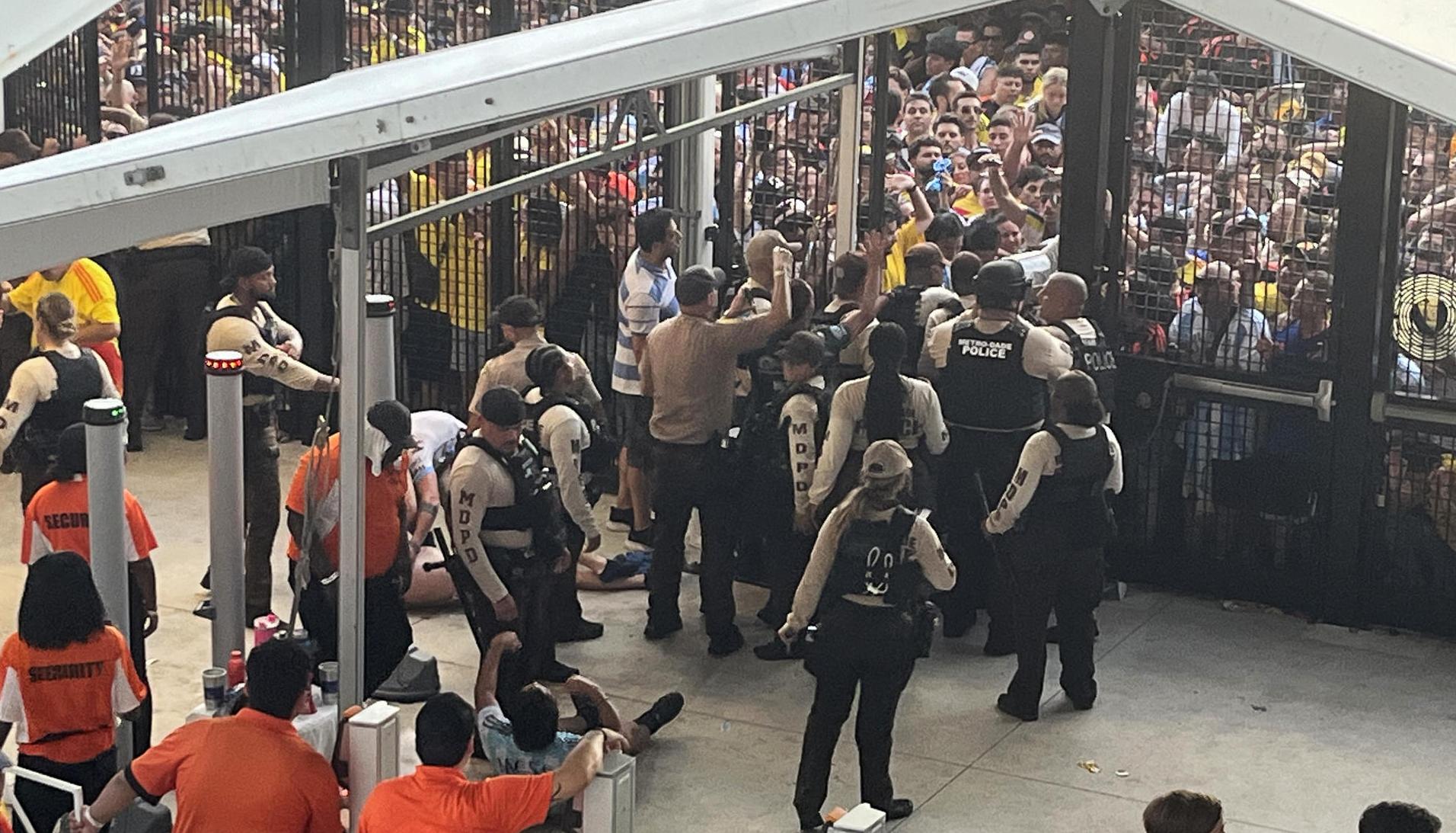 Detenidos en el Hard Rock.