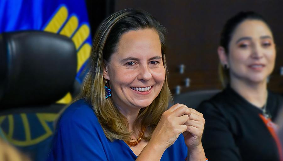 Helga Rivas fue nombrada ministra de Vivienda.