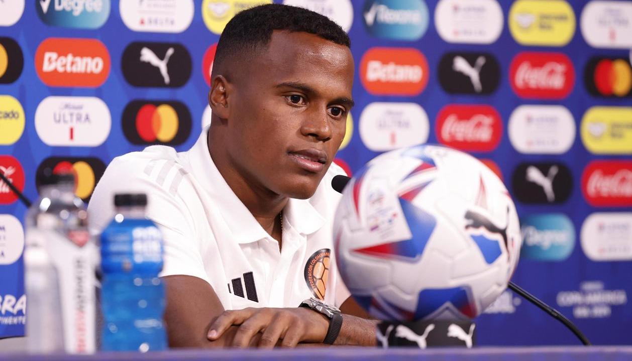 Jhon Arias en la rueda de prensa previa al encuentro de este sábado contra Panamá.