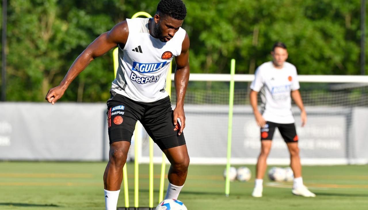 Jefferson Lerma regresa a la formación inicialista de Colombia. 