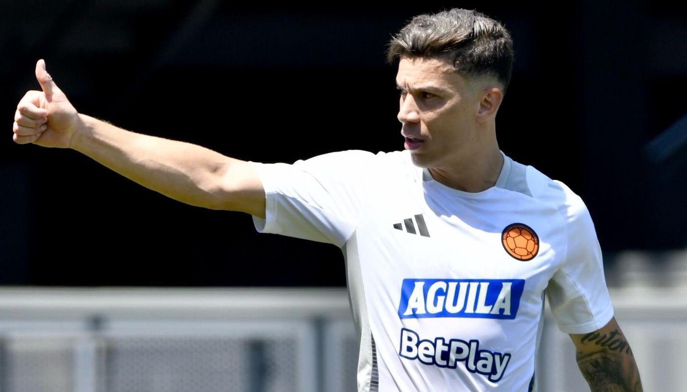 Matheus Uribe vuelve a la titular de la Selección Colombia.