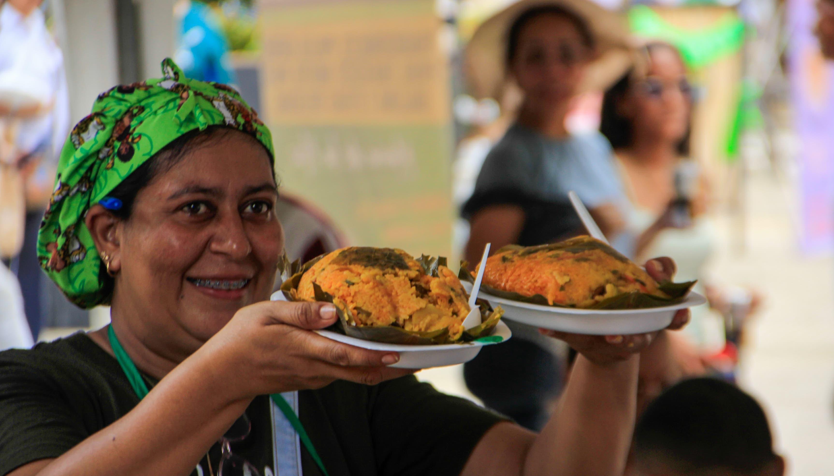 Según la organización se vendieron en total 24.272 pasteles.