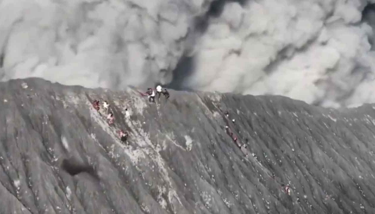 Erupción del volcán.