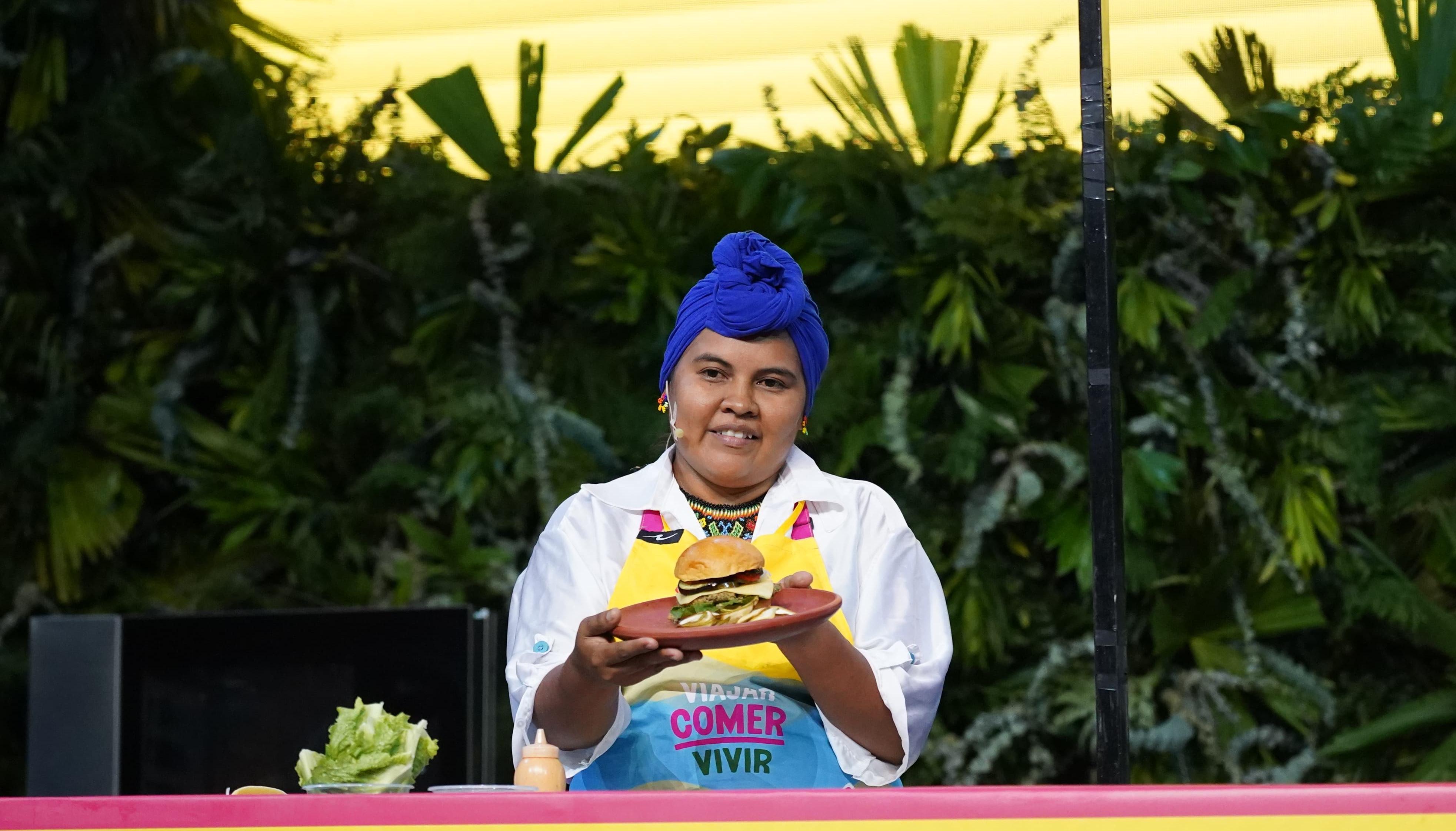 María Rúa presentó en Sabor Barranquilla sus hamburguesas de proteína de guandú.