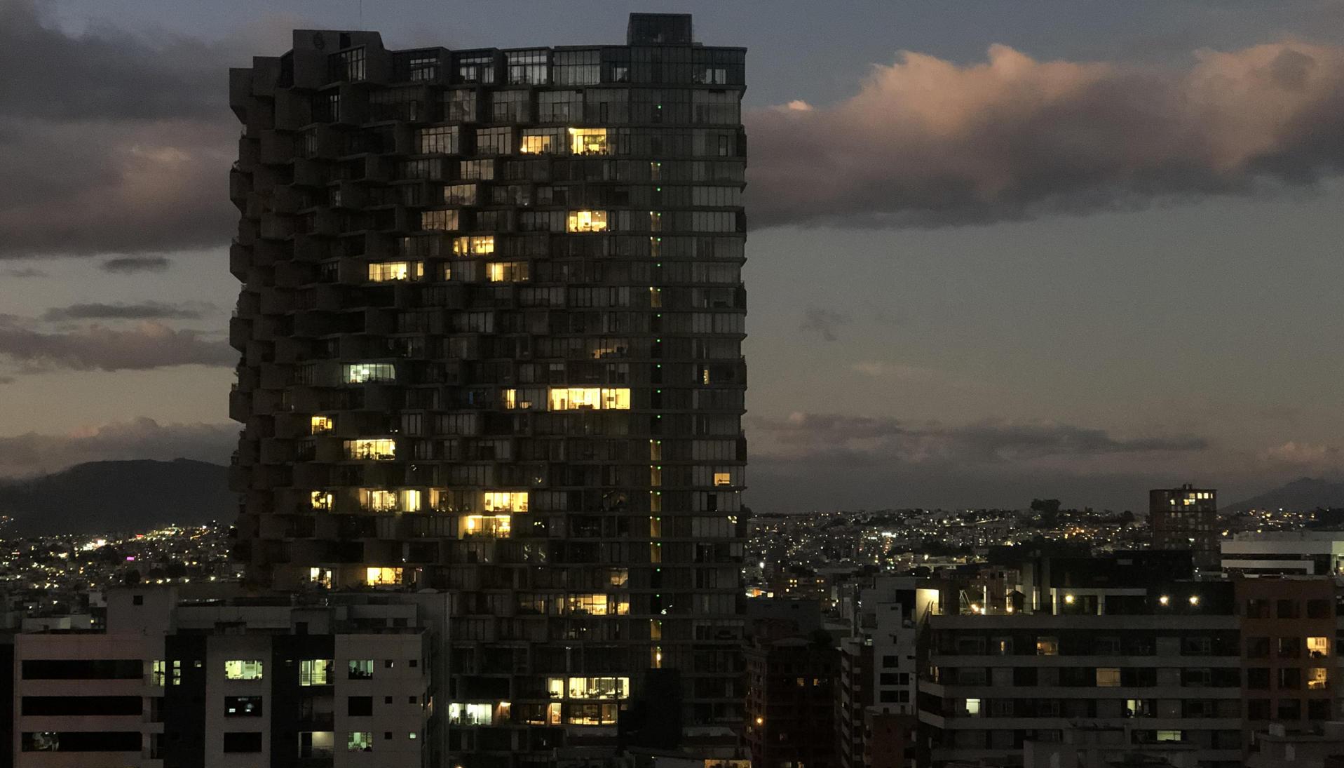 Atardecer en Quito, capital de Ecuador.