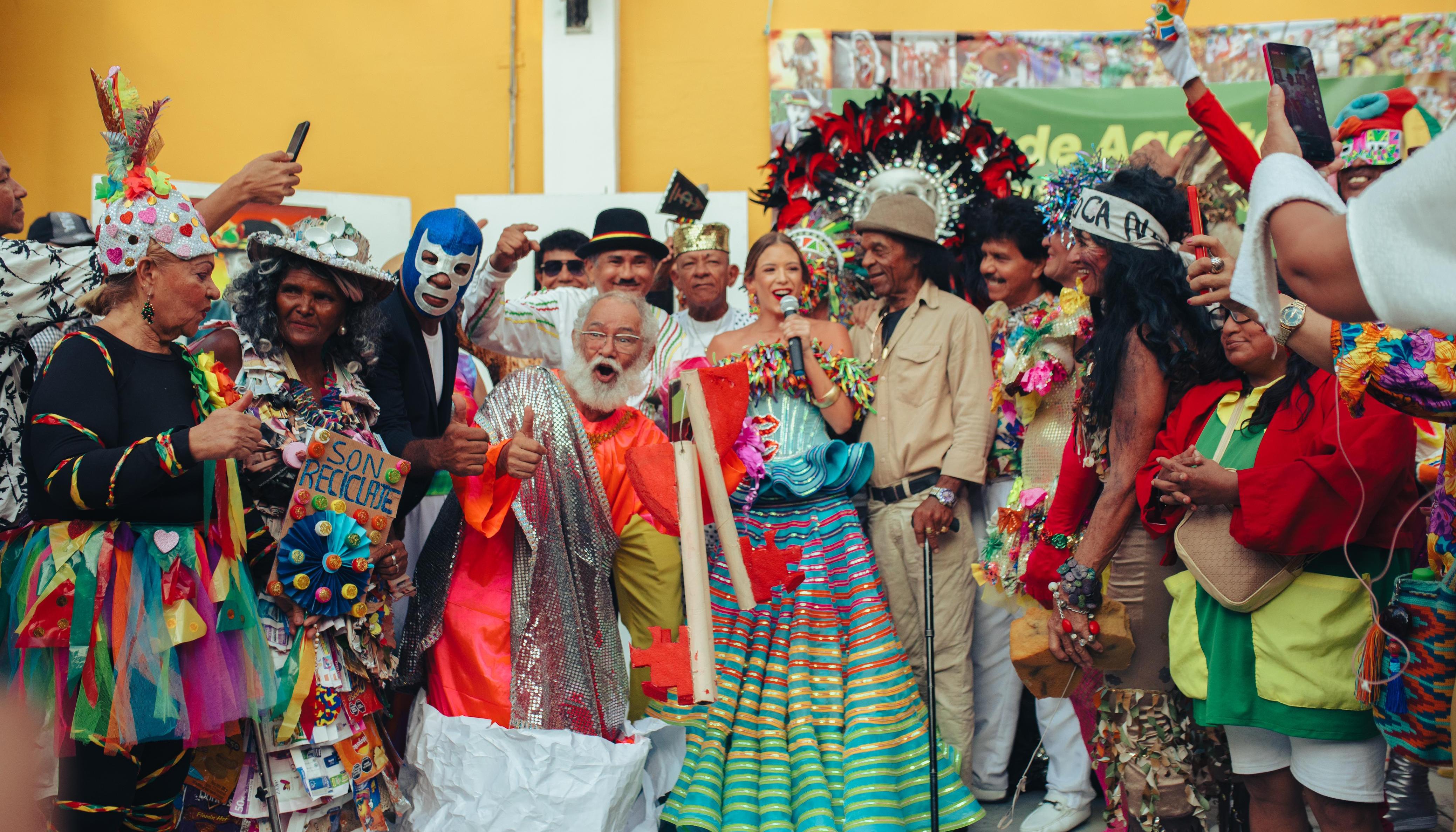 La soberana exaltará el ingenio y la creatividad de los disfraces del Carnaval. 