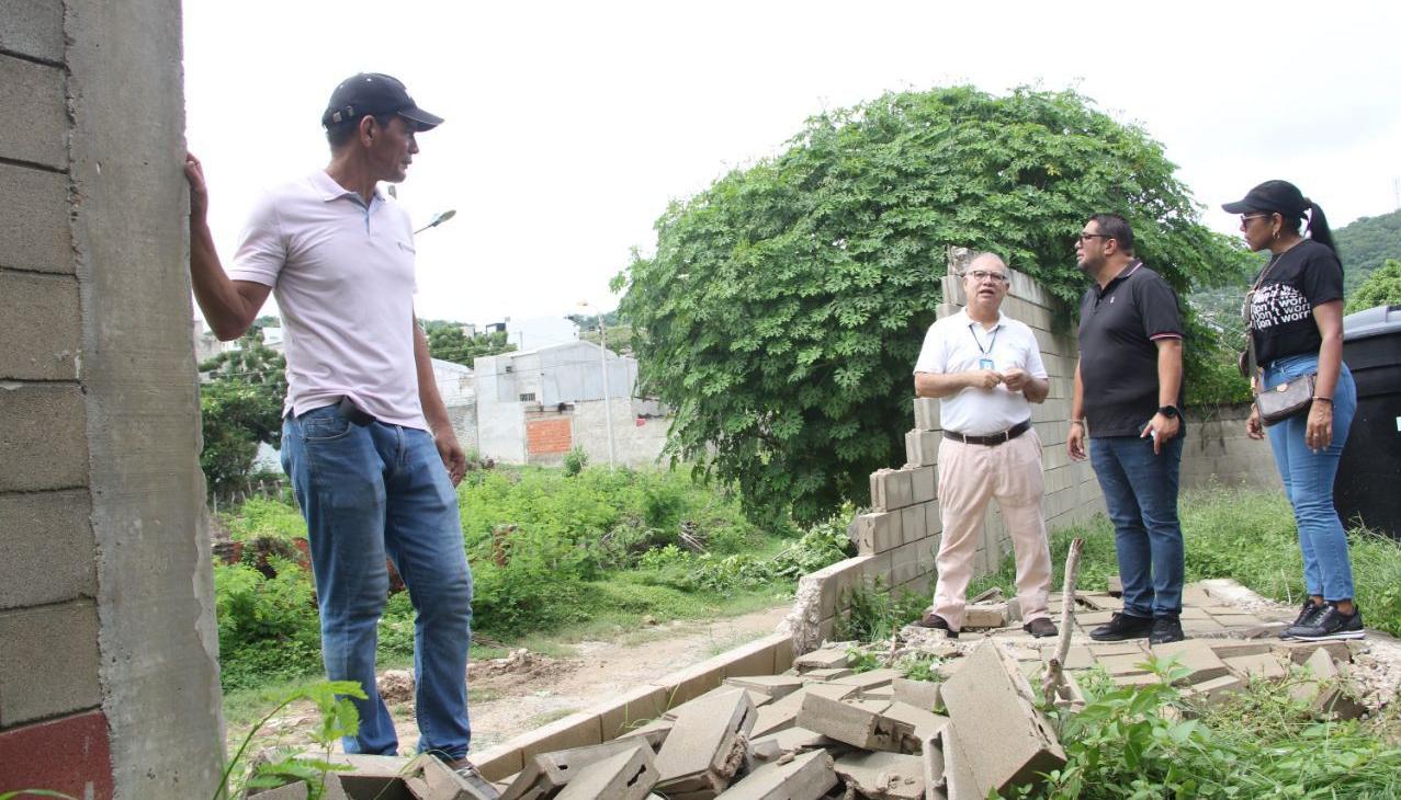 Alcalde Plinio Cedeño declaró la calamidad pública.