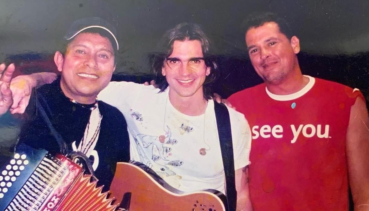 Egidio Cuadrado, Juanes y Carlos Vives. 