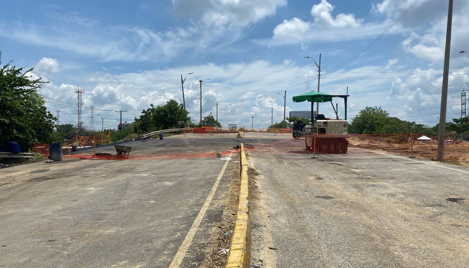 El puente de la calle 30 con las nuevas capas de asfalto.