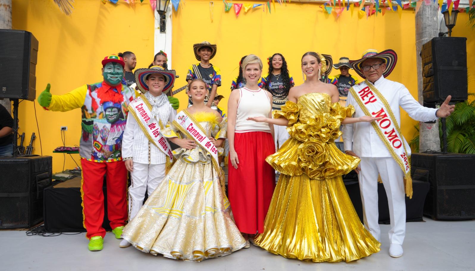 Samuel Bermúdez, Victoria Ceballos, Tatiana Angulo y Gabriel Marriaga, reyes 2025. 