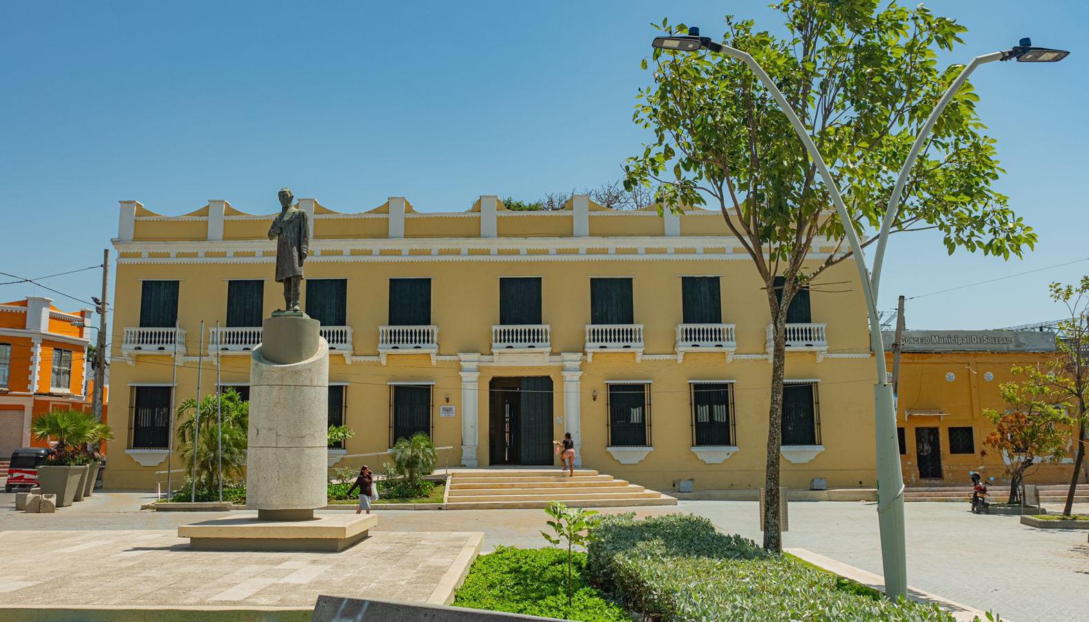 Plaza del municipio de Soledad.