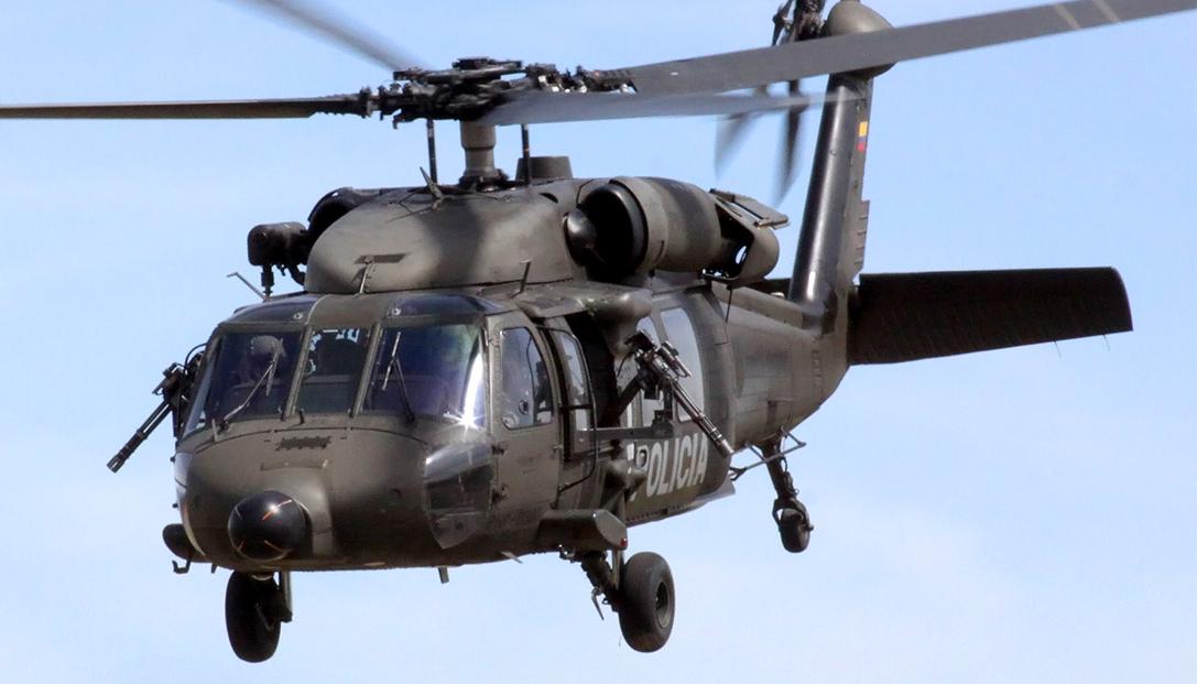 Imagen de referencia de un helicóptero BlackHawk.