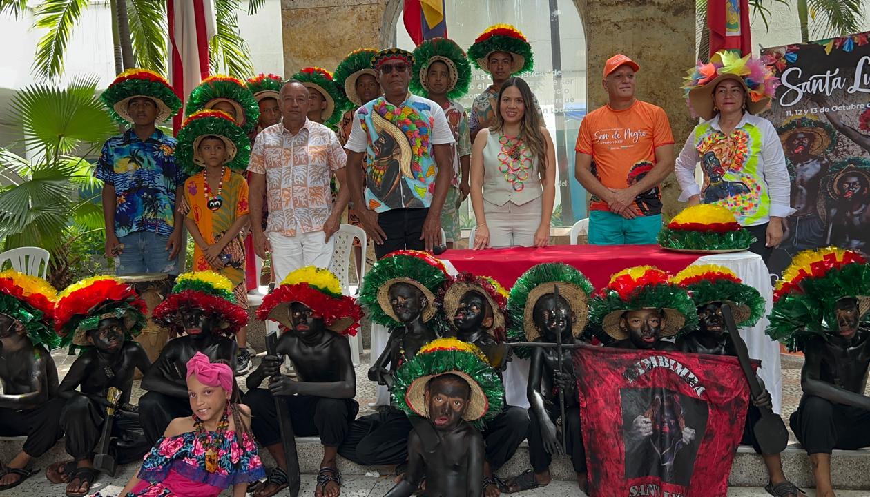 Lanzamiento del la versión número 23 del Festival Nacional Son de Negro de Santa Lucía en la Gobernación del Atlántico. 