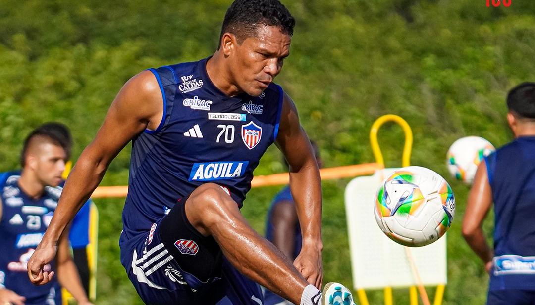 Carlos Bacca marcó doblete contra el Pereira y espera volver a convertir ante el América.