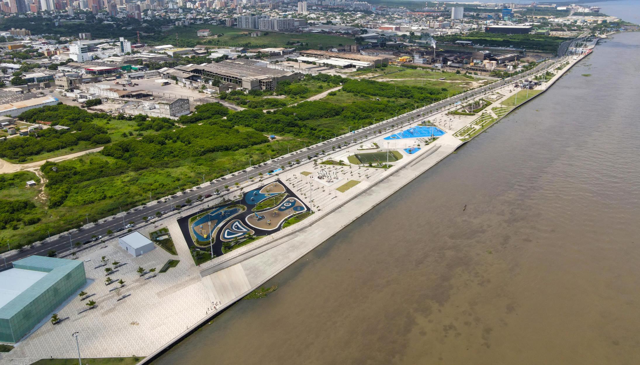 Gran Malecón del Río.