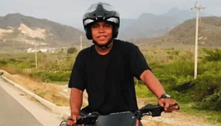 Edwin Martínez Arcia.