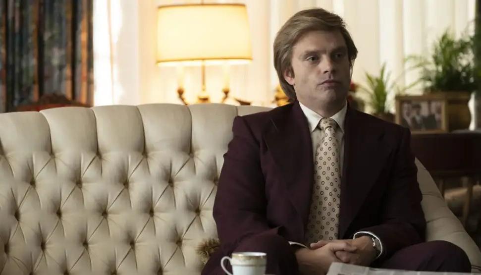  Sebastian Stan (Donald Trump).