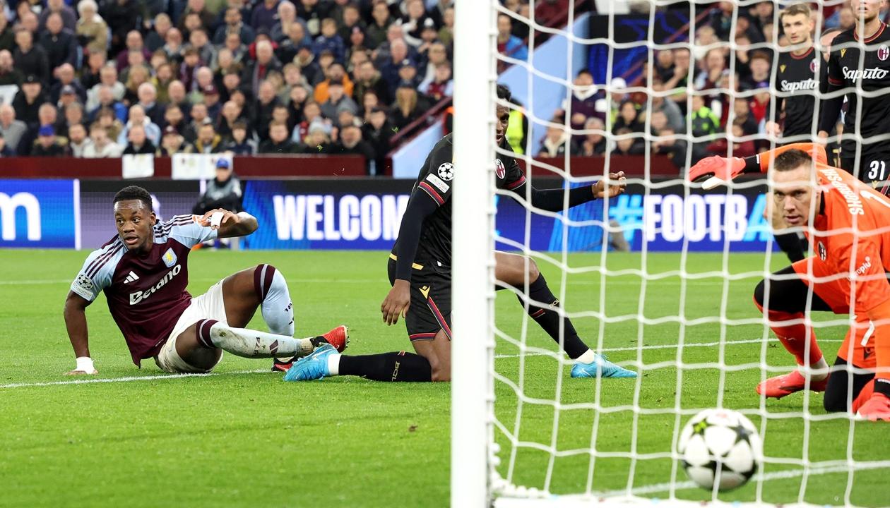 El segundo gol del Aston Villa marcado por el colombiano Jhon Jáder Durán.