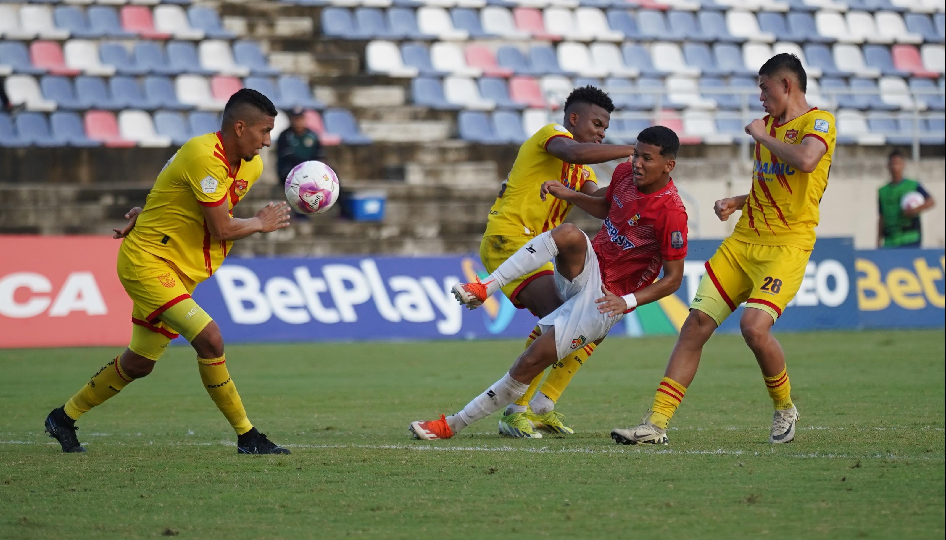 Miller Bacca, delantero del Barranquilla FC durante el partido contra el Bogotá FC. 