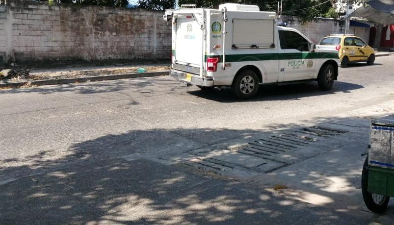 Vehículo de la Sijin usado para la inspección de cuerpos por muertes violentas. 