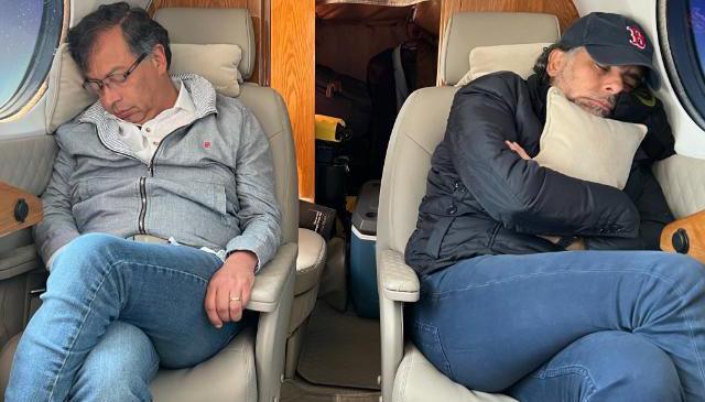 Gustavo Petro y Armando Benedetti en un avión privado durante la campaña presidencial. 