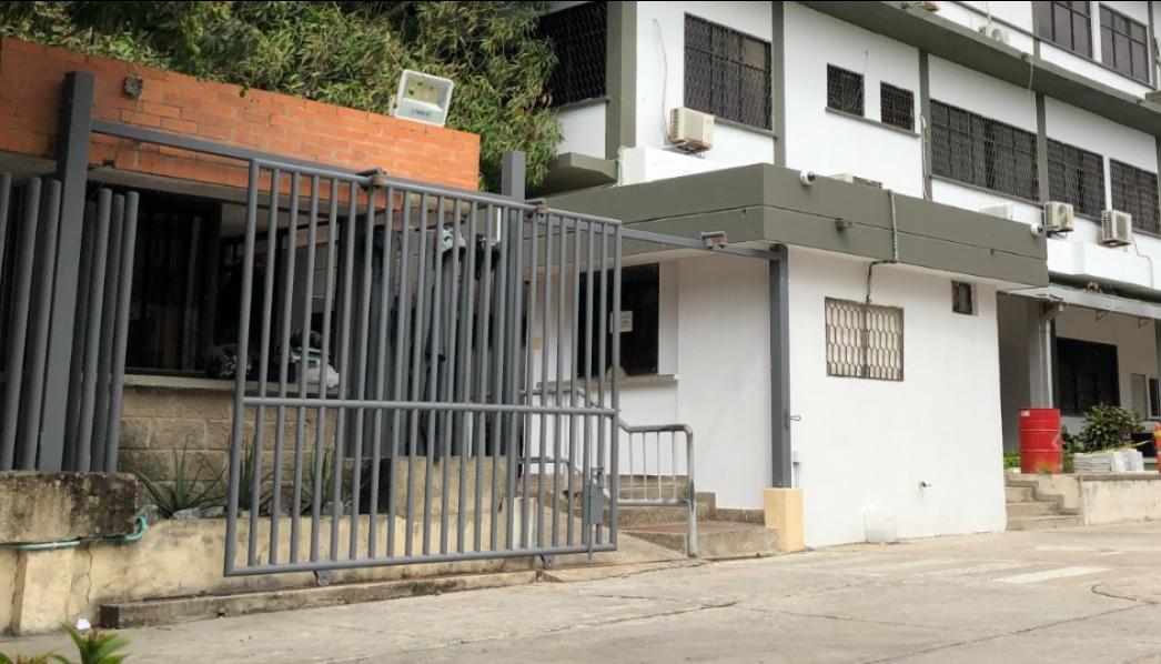 Fachada de Medicina Legal.