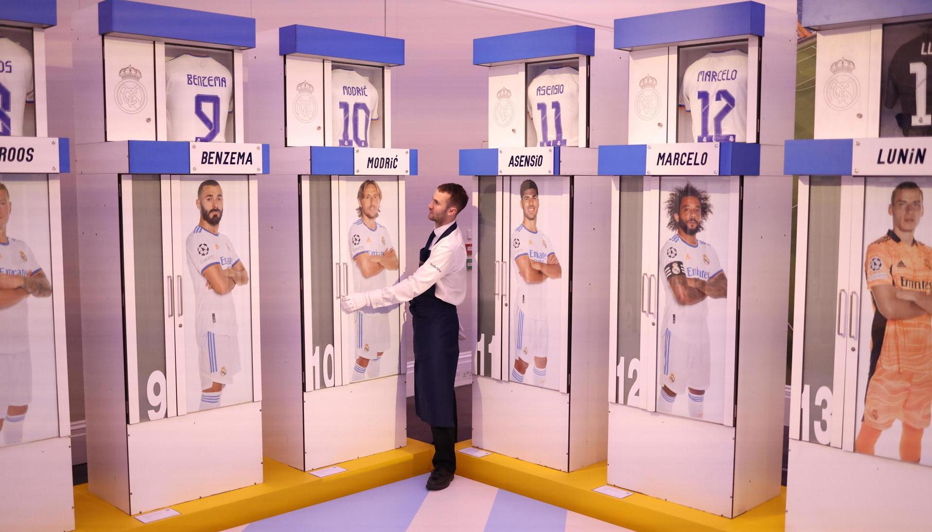 Vestuarios del Santiago Bernabéu.