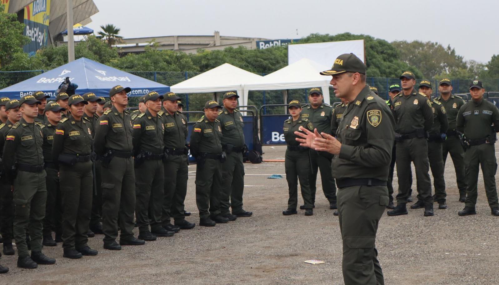 Los uniformados que garantizarán la seguridad.