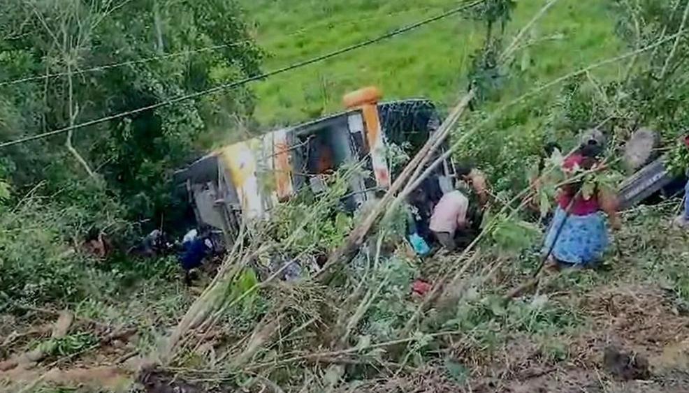 Autobús accidentado. 