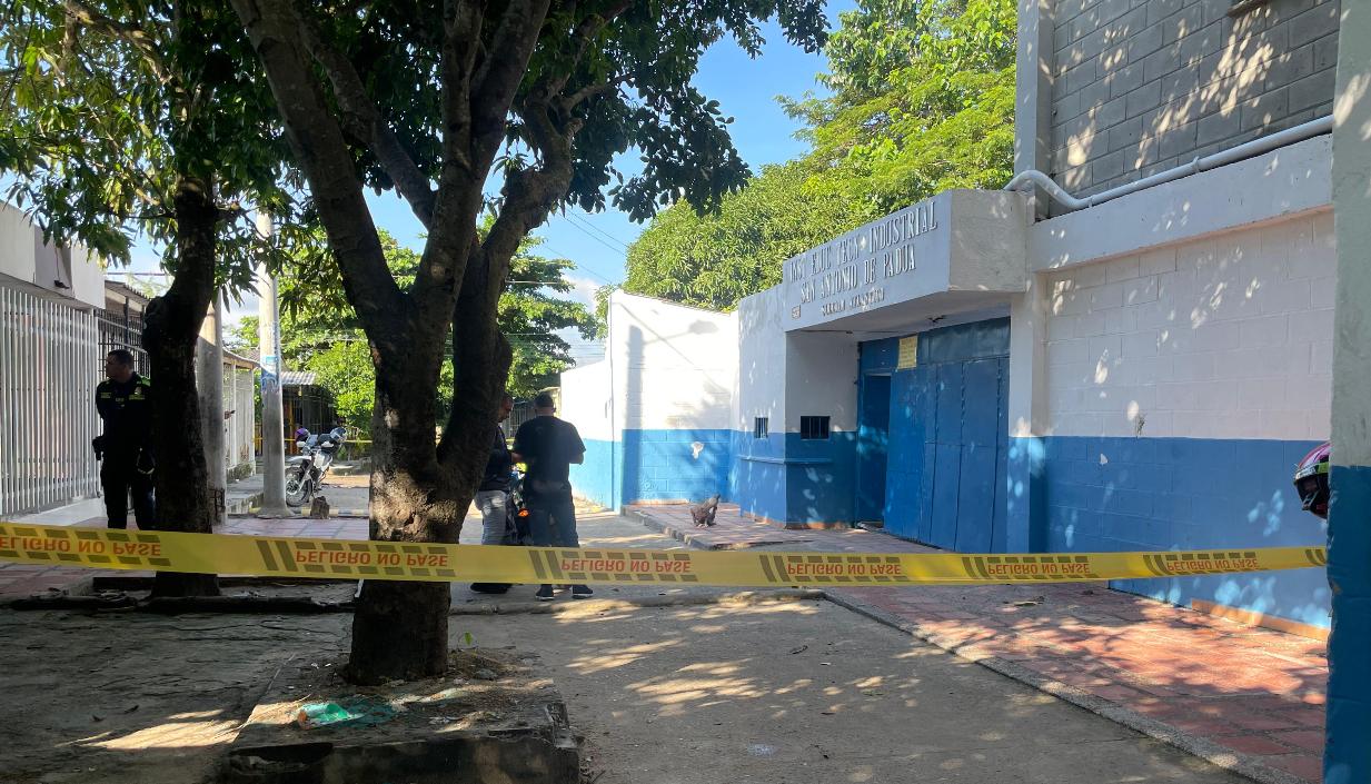 Colegio San Antonio de Padua, en Soledad, tras el atentado. 