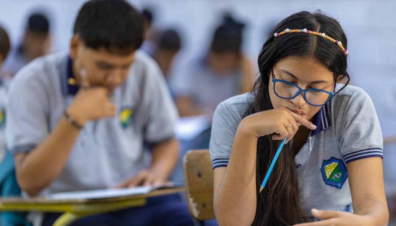 Estudiantes del Atlántico durante la realización de las Pruebas Saber.