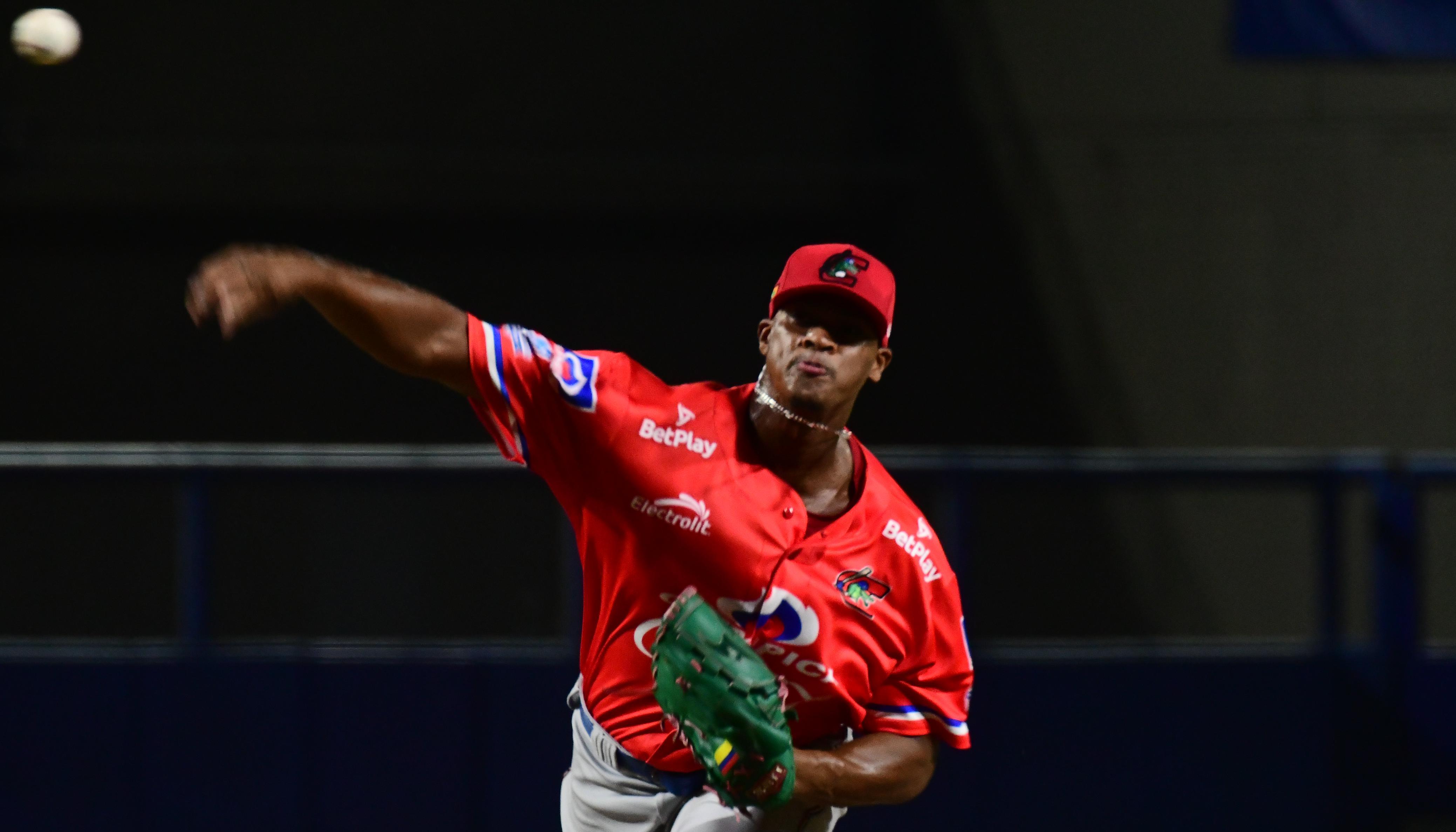 Jassier Herrera ponchó a 10 bateadores de Leones y fue el pitcher ganador. 