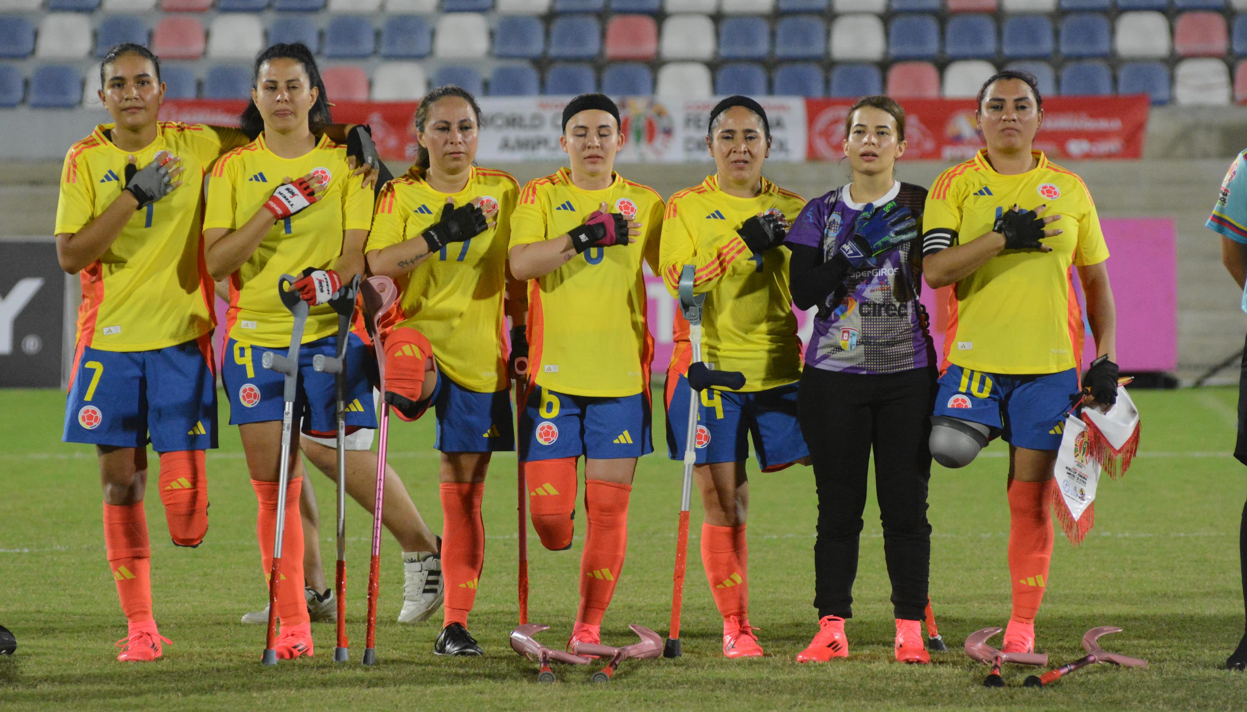 Jugadoras de la Selección Colombia deFútbol para Amputados.